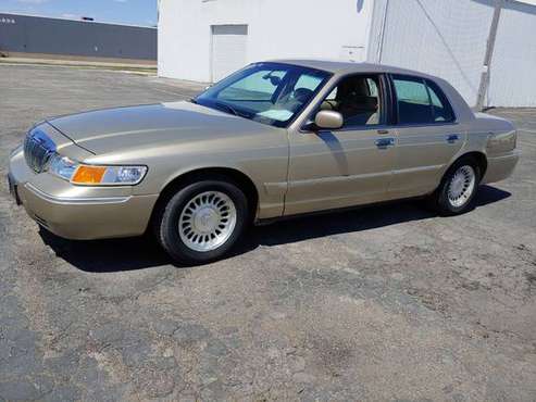 2001 Mercury Grand Marquis LS - - by dealer - vehicle for sale in Appleton, WI