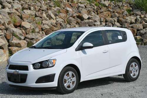 2015 *Chevrolet* *Sonic* *LS* - cars & trucks - by dealer - vehicle... for sale in Naugatuck, CT