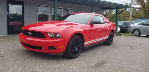 2010 FORD MUSTANG**NO RUST**SHARP** - cars & trucks - by dealer -... for sale in LAKEVIEW, MI