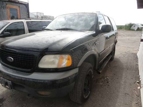 2001 Ford Expedition - cars & trucks - by dealer - vehicle... for sale in Dorchester, WI