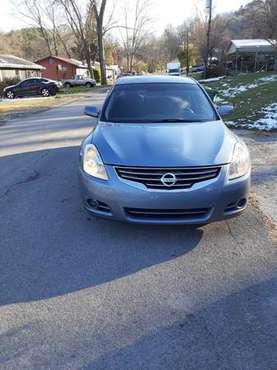 2012 Nissan Altima - cars & trucks - by owner - vehicle automotive... for sale in Morristown, TN