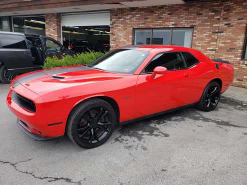 Dodge Challenger RT - cars & trucks - by owner - vehicle automotive... for sale in binghamton, NY