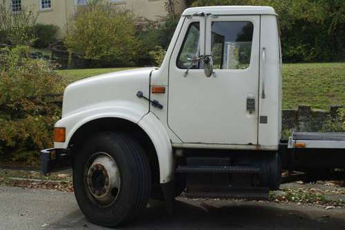 International 4700 1992 - cars & trucks - by owner - vehicle... for sale in mckeesport, PA