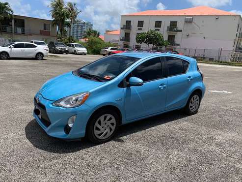 2015 TOYOTA PRIUS C (price negotiable) - cars & trucks - by owner for sale in U.S.