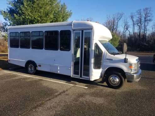 Ford E-450Econoline Bus For Sale - cars & trucks - by owner -... for sale in Pedricktown NJ, PA