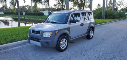 Honda Element 2005 - cars & trucks - by owner - vehicle automotive... for sale in West Palm Beach, FL