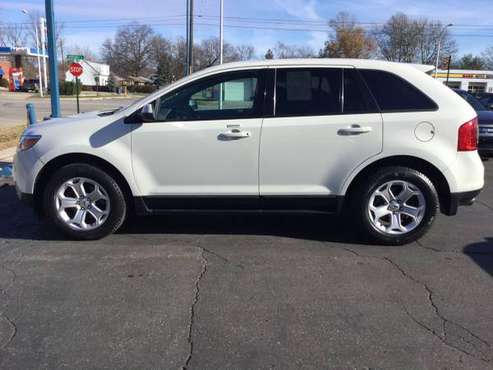 2013 Ford Edge SEL - cars & trucks - by dealer - vehicle automotive... for sale in Dearing, MI