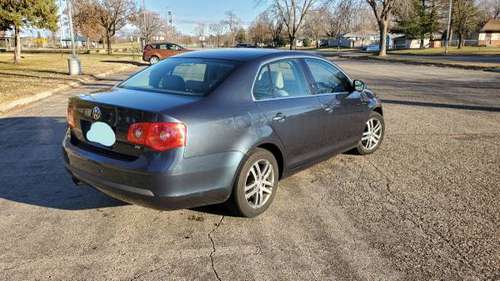 2006 Volkswagen JETTA - cars & trucks - by owner - vehicle... for sale in Minneapolis, MN