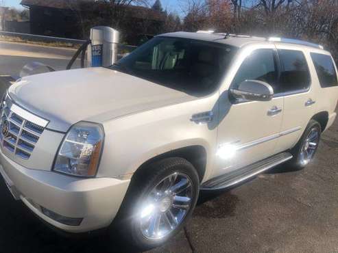 2007 Cadillac Escalade-great deal - cars & trucks - by owner -... for sale in Flushing, MI
