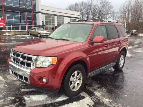 Loaded! 2009 Ford Escape Limited! Clean! Low Mileage! - cars &... for sale in Ortonville, MI