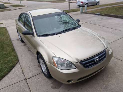 2003 Nissan Altima 2.5s - cars & trucks - by owner - vehicle... for sale in GRANDVILLE, MI