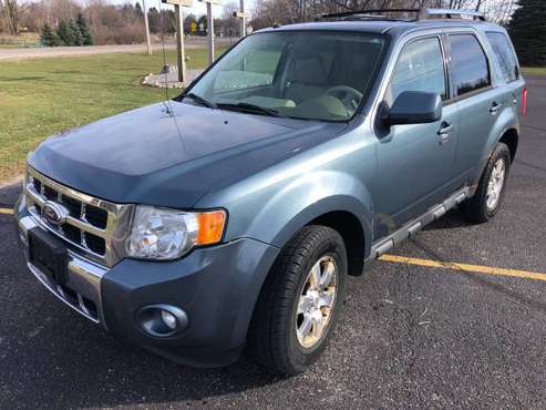 2011 Ford Escape Limited-$4000 - cars & trucks - by owner - vehicle... for sale in Cadillac, MI