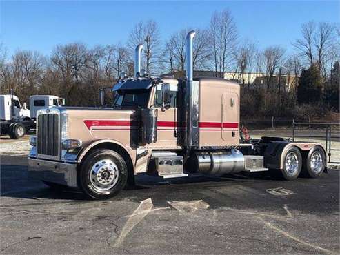 2016 PETERBILT 389 - cars & trucks - by dealer - vehicle automotive... for sale in Coopersburg, PA