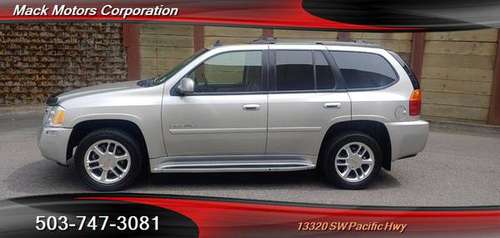 2007 GMC Envoy Denali Leather Moon Roof Tow PKG 4WD 19MPG - cars & for sale in Tigard, OR