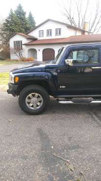 2 Hummer H3 - cars & trucks - by owner - vehicle automotive sale for sale in Coon Rapids, IA