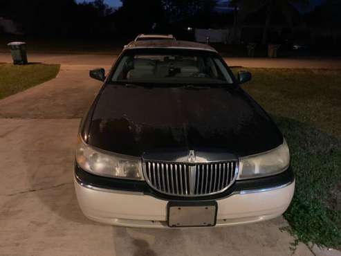 Lincoln Town Car for sale in Cape Coral, FL