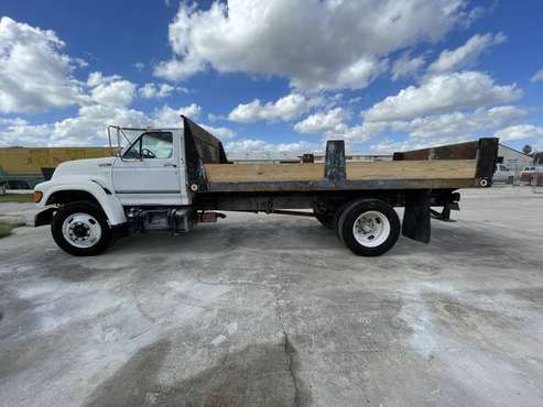 1997 Ford F700 - cars & trucks - by owner - vehicle automotive sale for sale in Harlingen, TX