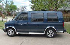 (Mini van) Chevrolet Astro No Rust.. -$1200 - cars & trucks - by... for sale in McHenry, IL