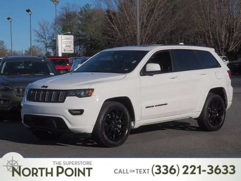 *2018* *Jeep* *Grand Cherokee* *Altitude* - cars & trucks - by... for sale in Winston Salem, NC