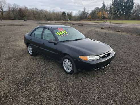 🦊 2002 FORD ESCORT 🦊 LOW DOWN PAYMENT OPTIONS (OAC) - cars & trucks... for sale in Independence, OR