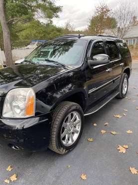 2007 Yukon Dinali - cars & trucks - by owner - vehicle automotive sale for sale in Wilmington, MA