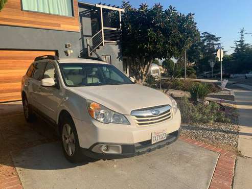 2012 Subaru Outback - Pearl White (4cyl) - cars & trucks - by owner... for sale in Los Angeles, CA