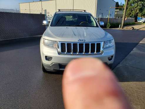 2011 JEEP GRAND CHEROKEE 4X4 OVERLAND SUV for sale in Longview, OR