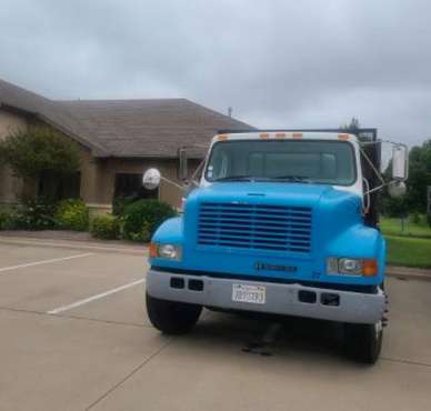2000 International Commercial Truck for sale in Fort Worth, TX
