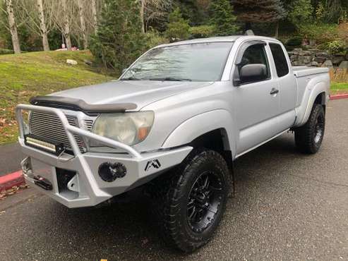 2011 Toyota Tacoma Access Cab SR5 TRD 4WD --4.0V6, Clean title,... for sale in Kirkland, WA