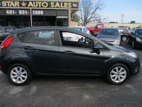 2011 Ford Fiesta SE/ONLY 97K MILES/VERY ECONOMICAL TO RUN for sale in Johnston, RI