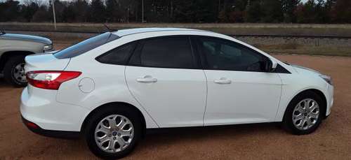 2012 Ford Focus - cars & trucks - by dealer - vehicle automotive sale for sale in Plover, WI