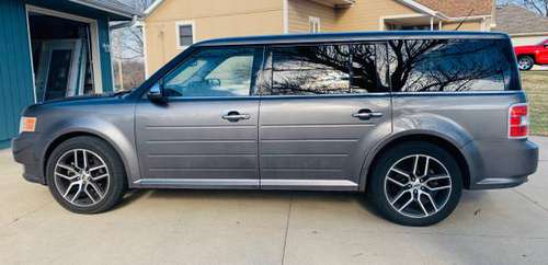Ford Flex For Sale By Owner - cars & trucks - by owner - vehicle... for sale in Topeka, KS