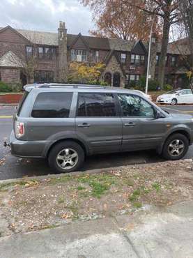 2007 Honda Pilot, GREAT condition - cars & trucks - by owner -... for sale in Rego Park, NY