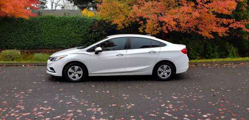 2017 CHEVROLET CRUZE LS /// Up to 40 MPG /// - cars & trucks - by... for sale in Hillsboro, OR