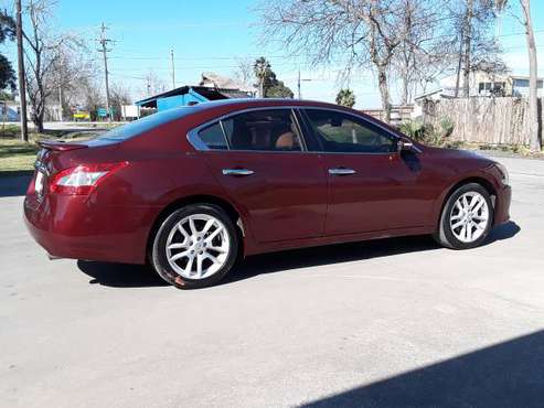 2010 Nissan Maxima S only 80, 000 miles for sale in League City, TX