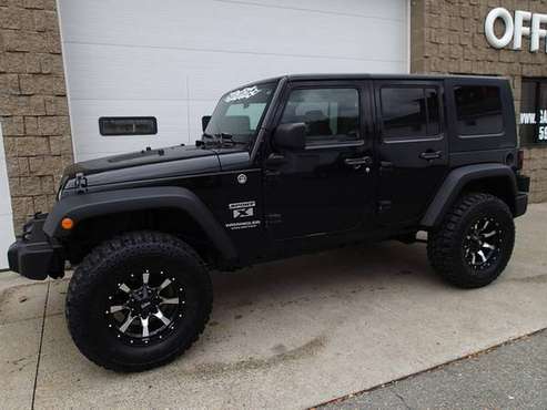 2009 Jeep Wrangler Unlimited 6 cyl, auto, lifted, hardtop, New 35's... for sale in Chicopee, MA