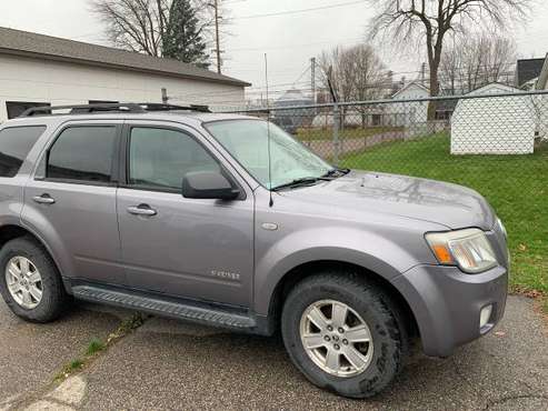 2008 Mercury Mariner - cars & trucks - by owner - vehicle automotive... for sale in Fowlerville, MI