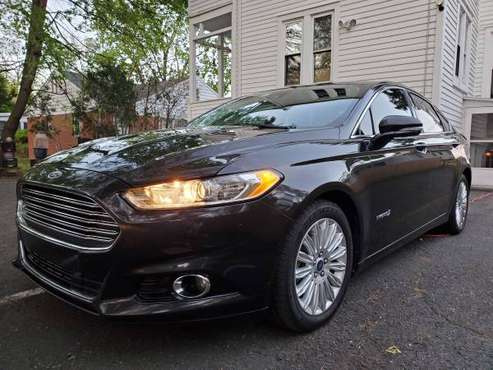 2013 Ford Fusion Hybrid - Southern car, no rust - - by for sale in Grandview On Hudson, NY