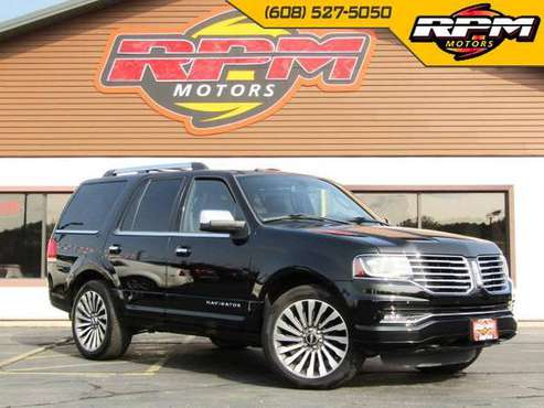 2017 Lincoln Navigator AWD - Low Miles! Loaded! - cars & trucks - by... for sale in New Glarus, WI