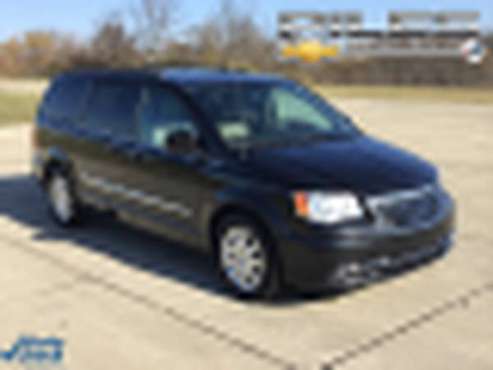 2016 Chrysler Town Country Touring - cars & trucks - by dealer -... for sale in Dry Ridge, KY