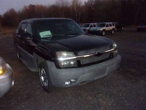 2003 CHEVY AVALANCHE Only (185k) Miles for sale in fall creek, WI