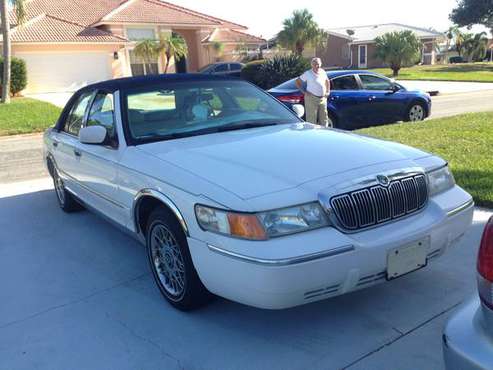 1999 Mercury Grand Marquis GS - cars & trucks - by owner - vehicle... for sale in Englewood, FL