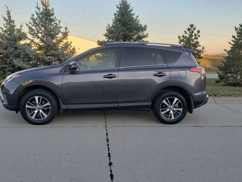 2018 RAV4 XLE AWD - cars & trucks - by owner - vehicle automotive sale for sale in Valley, NE