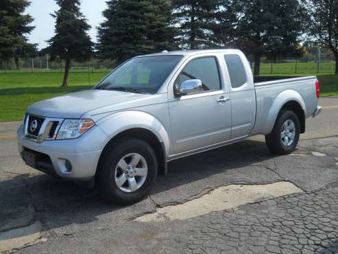 SALE! NISSAN FRONTIER! SV 4X4! 4DR. SUPER CLEAN! NO RUST! WARRANTY!!... for sale in Hubbard, OH