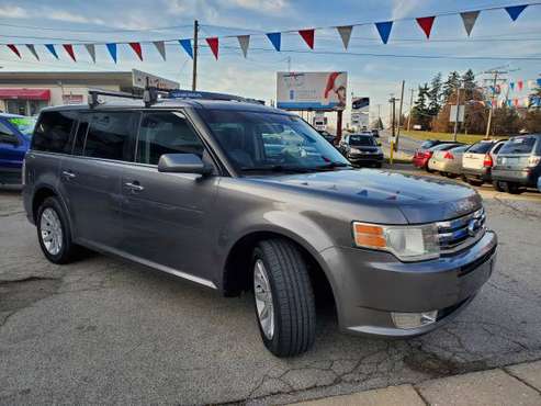 2009 Ford Flex SEL AWD & 3rd Row - - by dealer for sale in York, PA