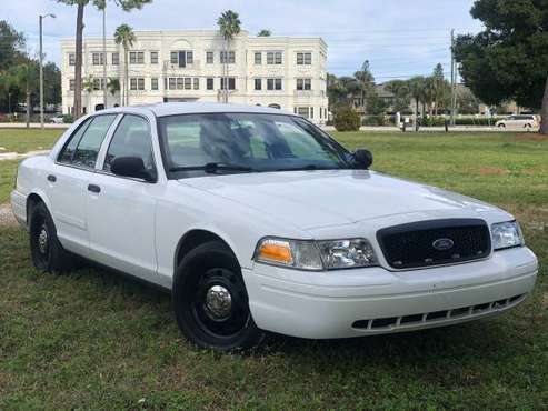 2010 Ford Crown Vic p71 police 120k miles - Custom Exhaust - cars &... for sale in Clearwater, FL