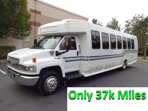 2004 Chevrolet C5500 28 Psngr Shuttle Bus:34K Miles Duramax Must See... for sale in Auburn, WA