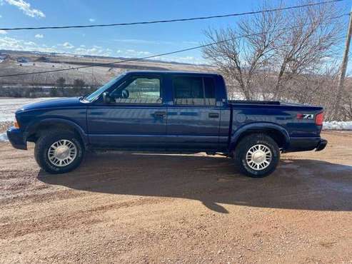 2001 GMC Sonoma Z71 4WD - - by dealer - vehicle for sale in Rapid City, SD
