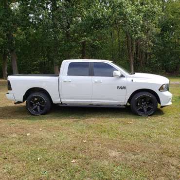 2018 Ram 1500 Sport Night Edition 4x4 for sale in Elkhart, IN