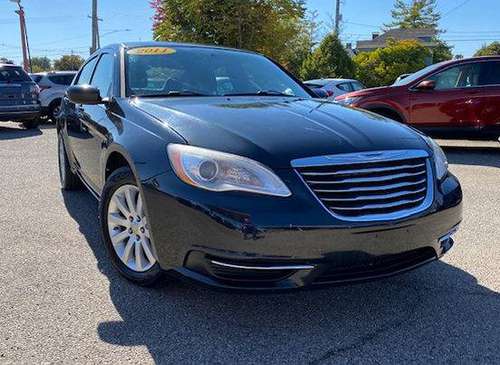 2011 Chrysler 200 Touring-88k Miles-Warranty-Clean Carfax - cars &... for sale in Lebanon, IN